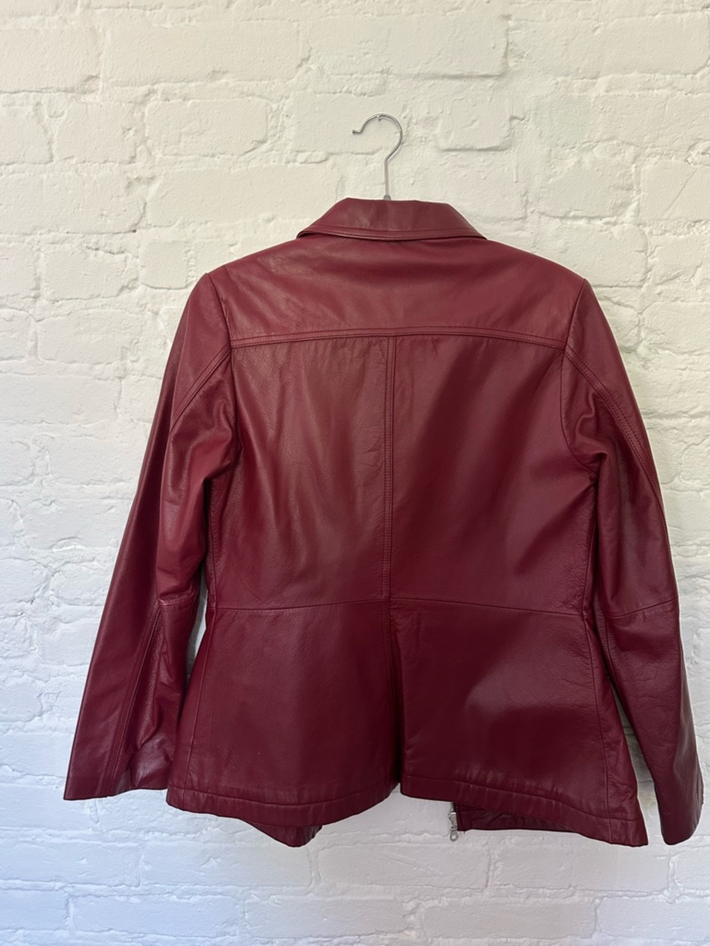 Wilsons Leather • Vintage Red Leather Jacket - Picture 5 of 5